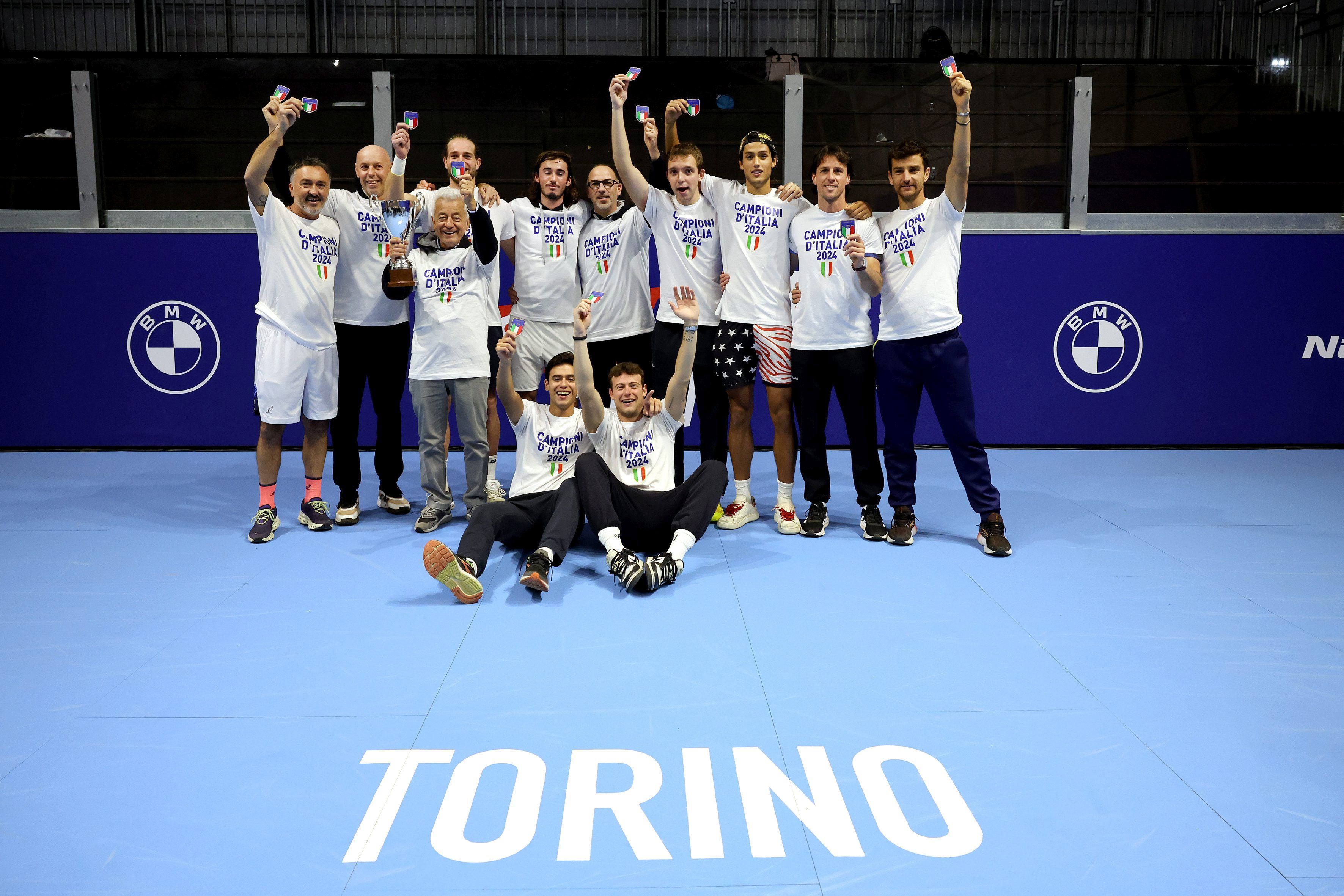 TENNIS CREMA E VERONA FALCONERI TRICOLORI IN A1